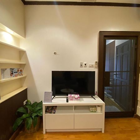 Baan Weekday Private 02 Hotel Chiang Mai Ngoại thất bức ảnh